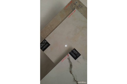 کارخانه کاشی سرامیک شایان میبد - 3