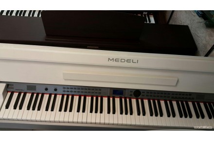فروش پیانو دیجیتال مدلی  CDP-6200 - 2