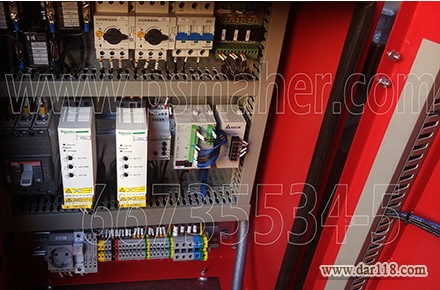 ساخت انواع تابلوهای برق سیستم های آبرسانی و آتشنشانی  - 2