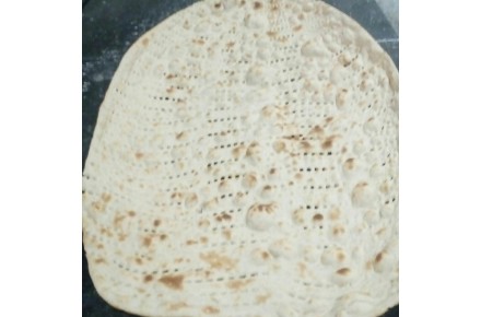 شاطر ماهردرپخت نان تافتون سنتی - 2