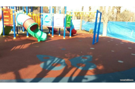 کفپوش لاستیکی یکپارچه پارکی و ورزشی - 2