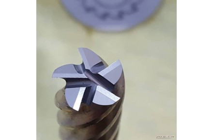  خدمات ابزارسازی و تیزکاری ابزار - 1