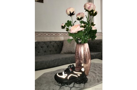 تولید و فروش عمده انواع کفش های اسپرت زنانه و بچه گانه و انواع صندل - 2