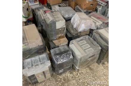 خریدار اینورتر درایو تابلو برق سافت استارتر کلید اتوماتیک کنتاکتور اینورتور فروشنده تجهیزات برق صنعتی - 1
