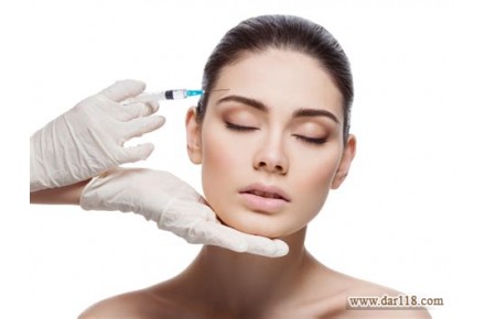 خدمات پوست و زیبایی در مطب دکتر معلم نیا، با تخفیف ویژه نوروز - 1